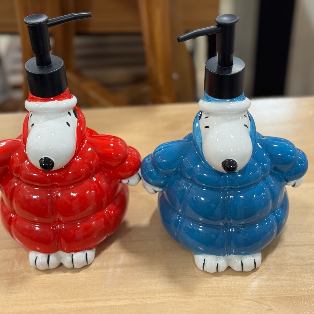 Peanuts Red and Blue Bath Accessories Set